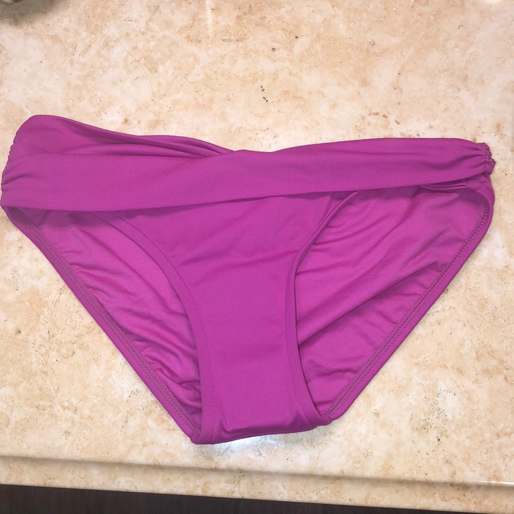 Seafolly twisted bottoms NWOT